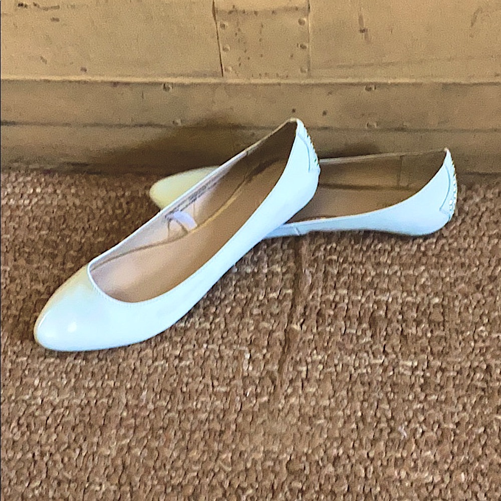 NEW TARGET MOSSIMO MINT GOLD POINT FLAT SHOES 9